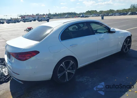 2024 Mercedes-Benz C 300 из США, поврежденный, VIN W1KAF4GB6RR158052